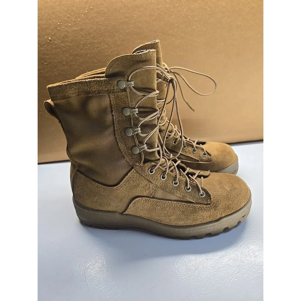McRae Combat Boots Mens 8.5R Temperate Cold Weather Military Coyote Vibram Suede